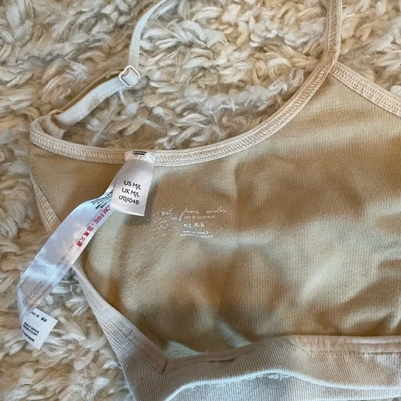 Out from Under Bra - Picture 4 of 4